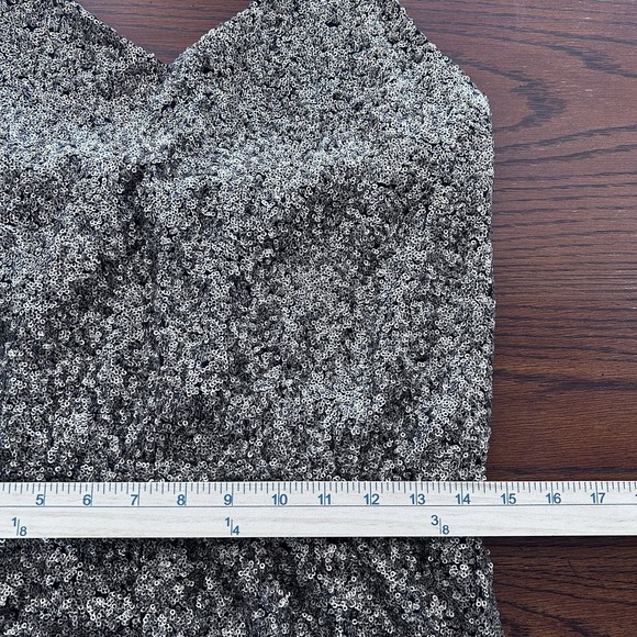 Francesca's Quinn Large NWT Gold Sequin Halter Mini Wedding Guest Dress - Picture 7 of 11